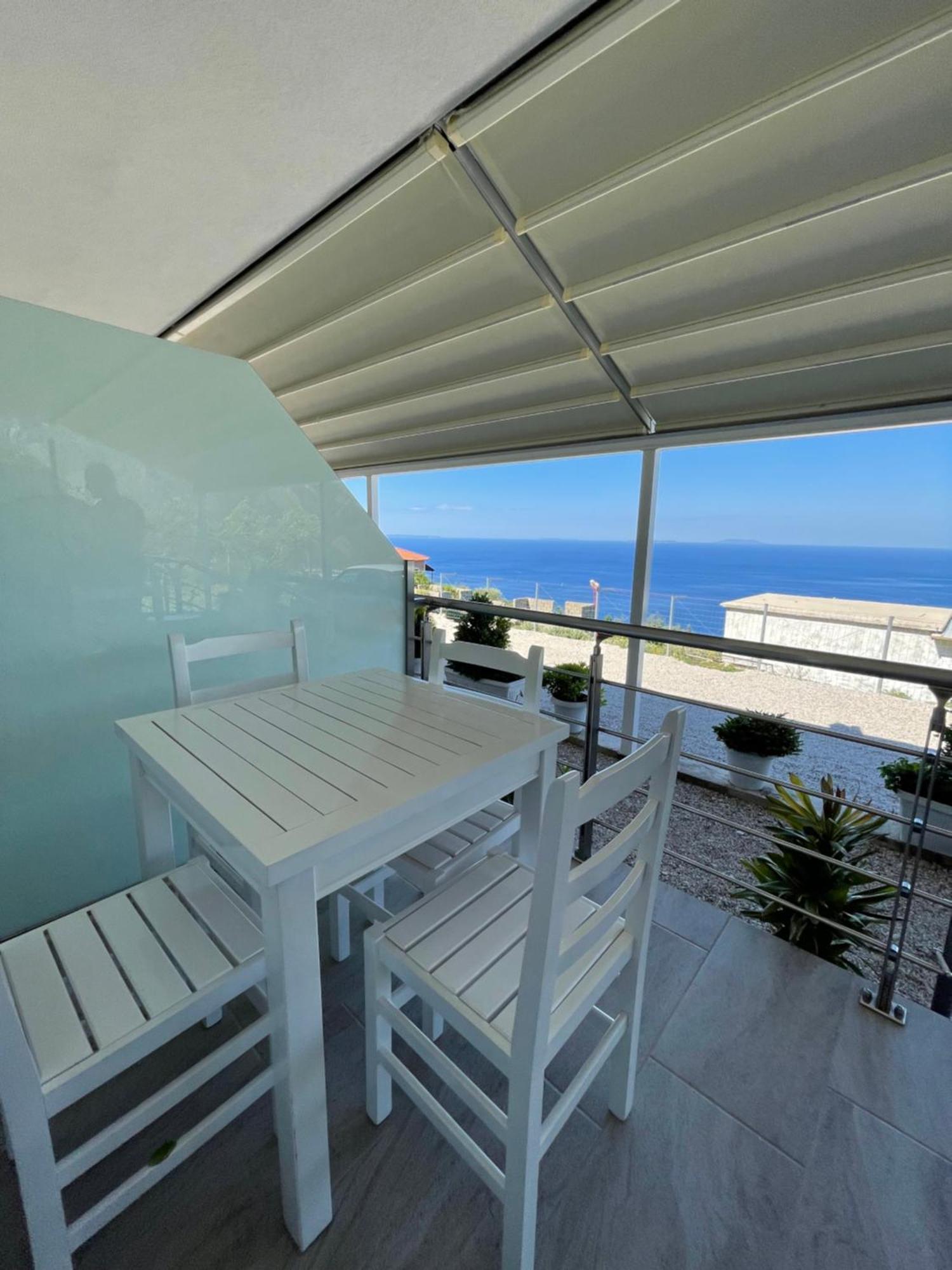 Orizzonte Blu Borsh Apartment Exterior foto